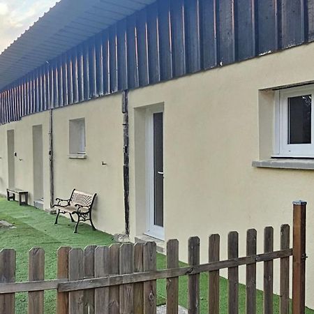 Le Haras De Gus Et Lulu Apartman Guemardieres Kültér fotó